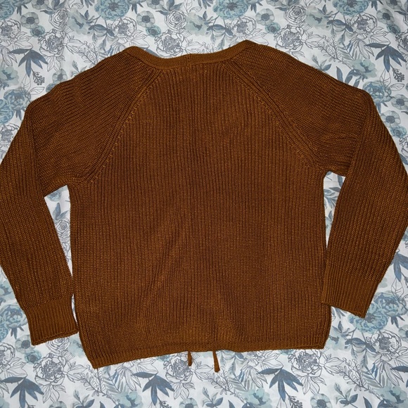 Sweater - Picture 3 of 3
